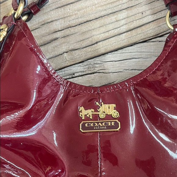 Coach Madison Maggie Red Glossy Patent Shoulder Bag in Deep Red - Picture 4 of 11